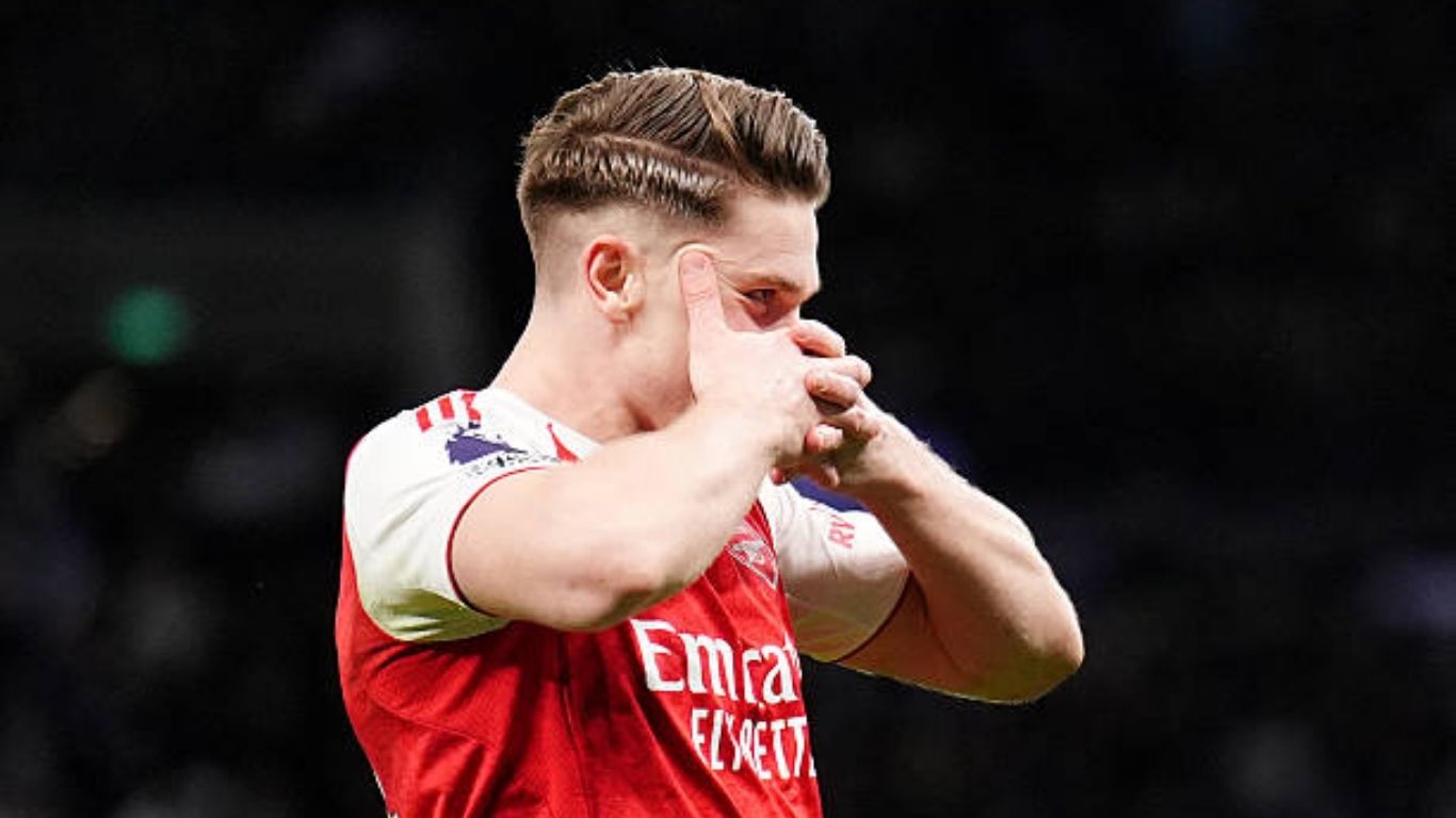 “Best I’ve Seen” – Gary Neville Makes Bold Viktor Gyokeres Claim After Tottenham Demolition