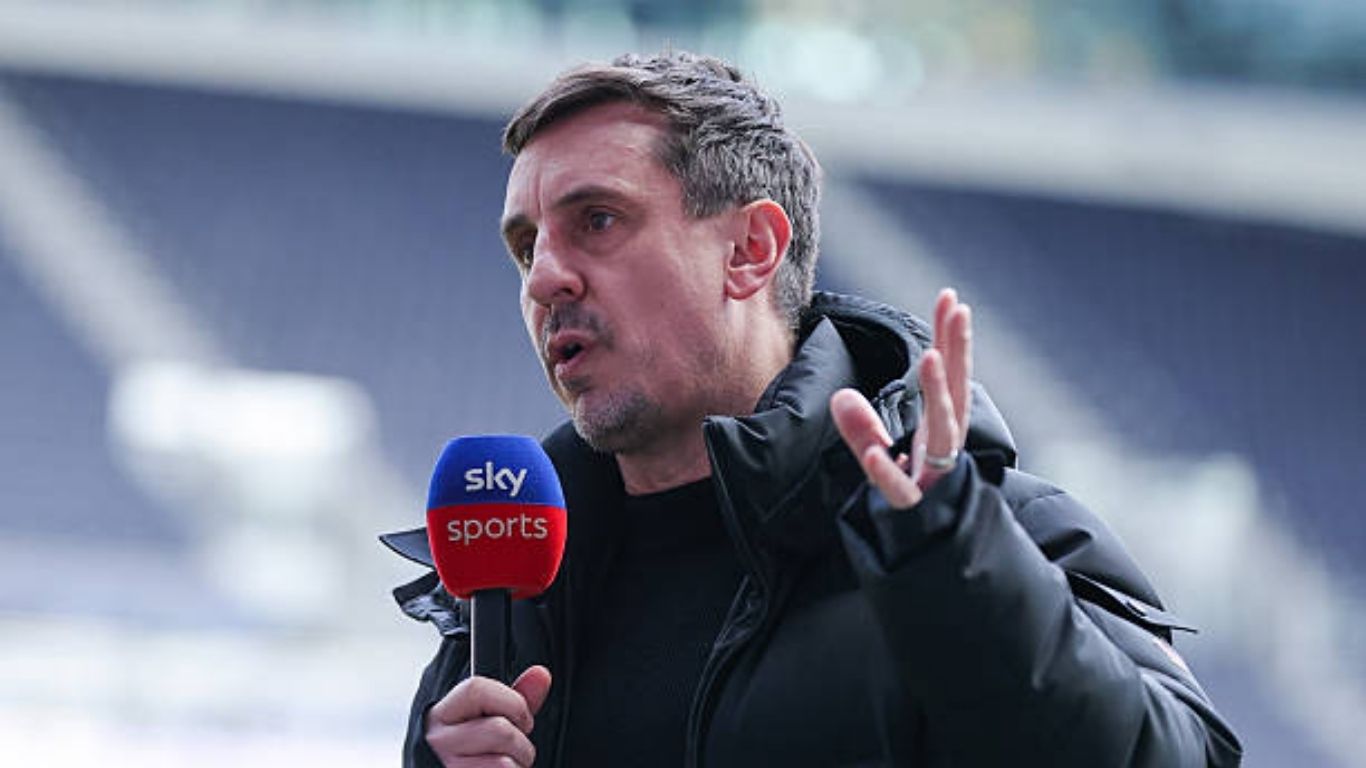 Gary Neville Risks Backlash with ‘Wild’ Arsenal Title Claim About Man City Showdown